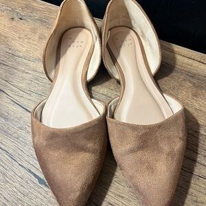 A New Day Women's Tan Pointed Flats